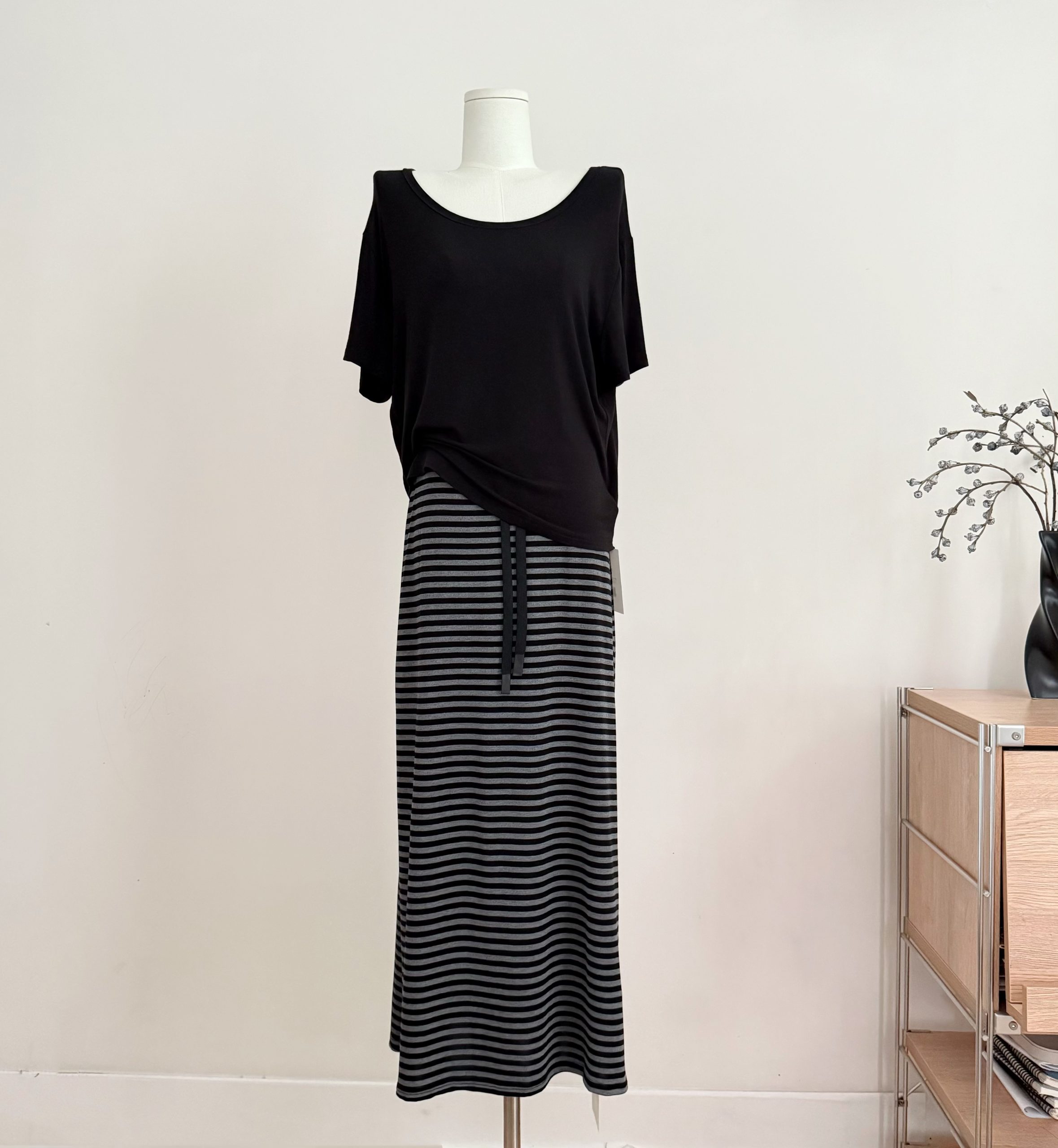 ZHOUMIAO South France Holiday Striped Knit Loose Skirt for Women