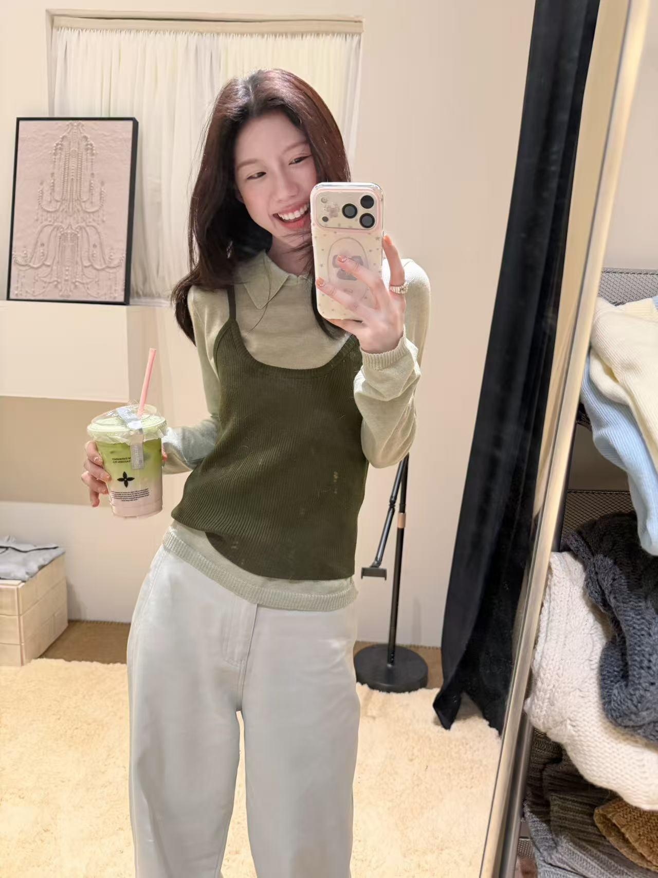 Early Autumn Korean Retro Two-Piece Knit Sweater and Cami Set for Women - Image 3